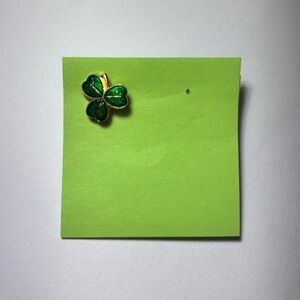 2 Green Clover Brooches